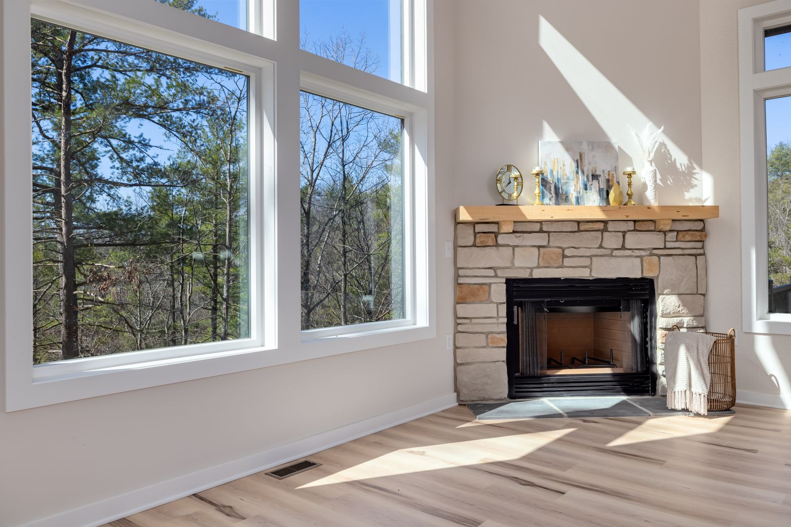 Main living space at 1911 Fairview Rd